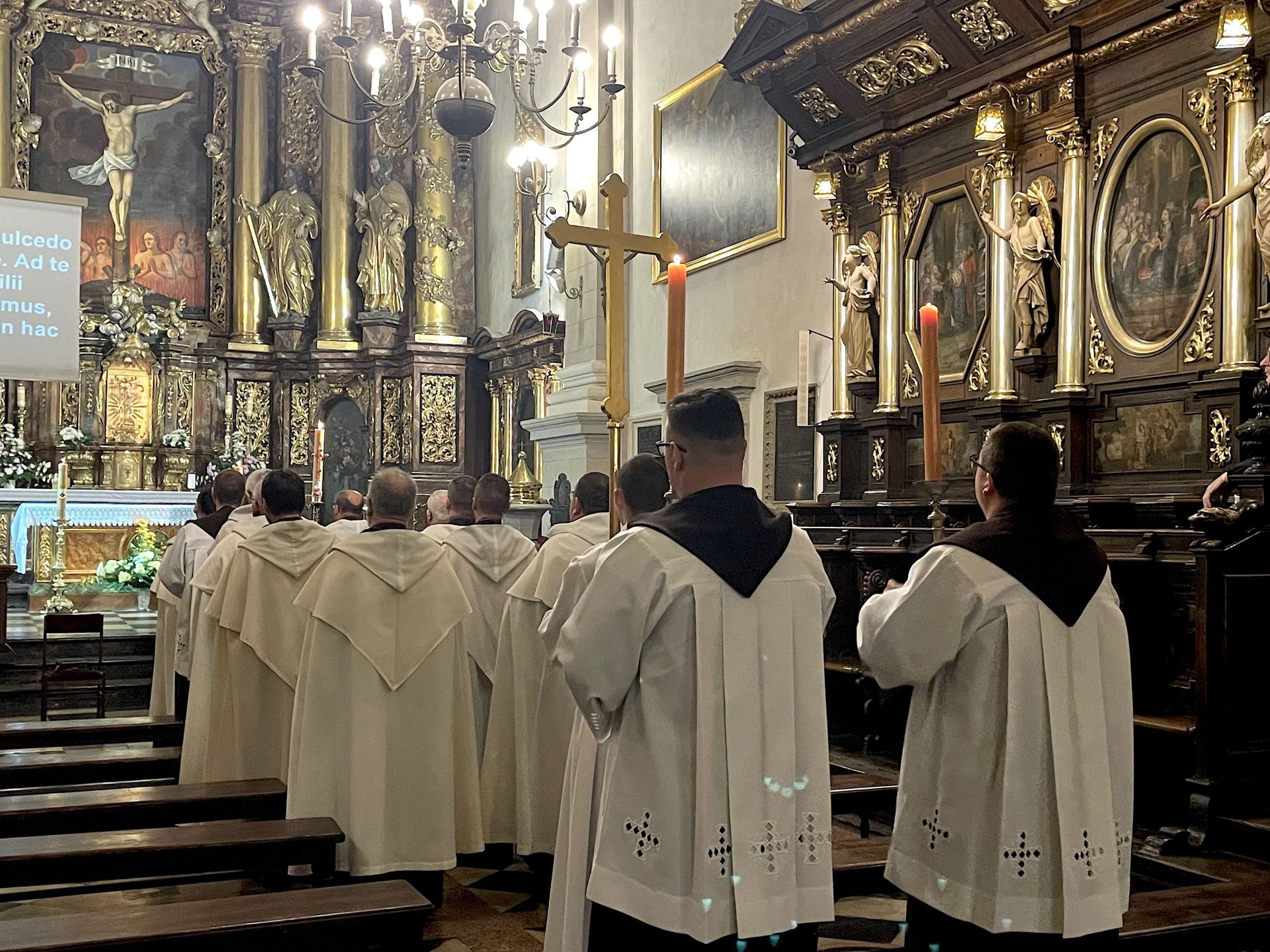 Uroczystość Wszystkich Świętych, Nieszpory w intencji zmarłych i Wspomnienie wszystkich wiernych zmarłych