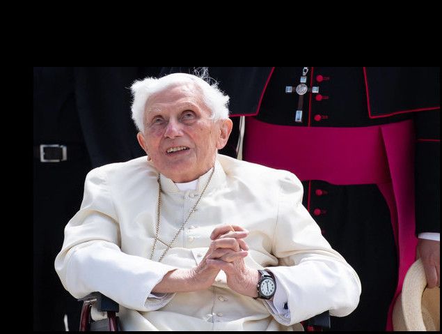 Modlitwa za chorego papieża Benedykta XVI