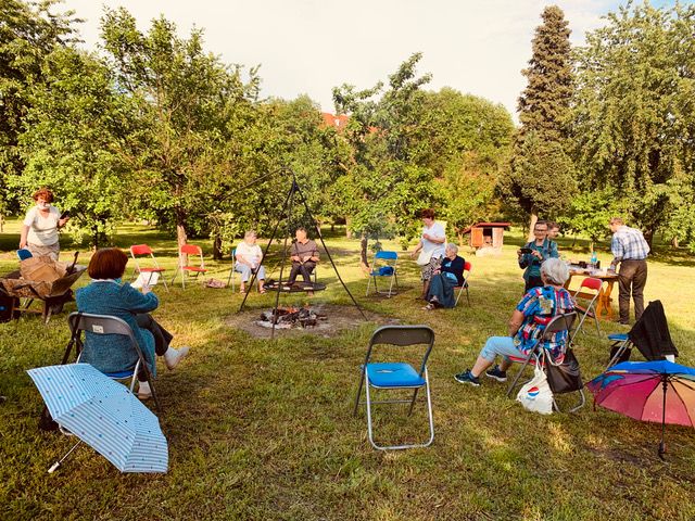 Spotkanie „Betanii” w ogrodzie klasztornym